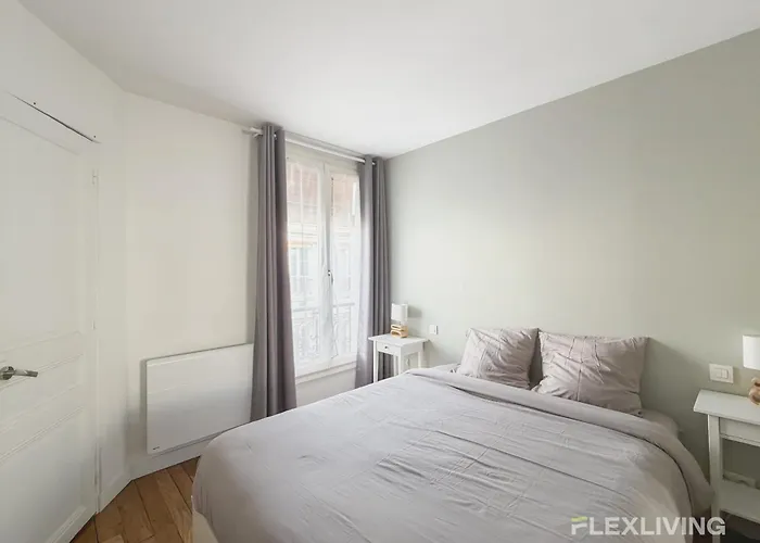 Spacious Modern One-bedroom In The 13th District Appartement